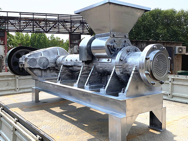 ��̼���w���C